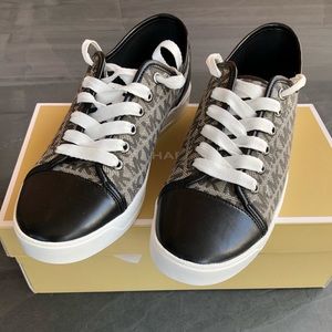 Michael Kors MK City Sneaker *brand new* ✨